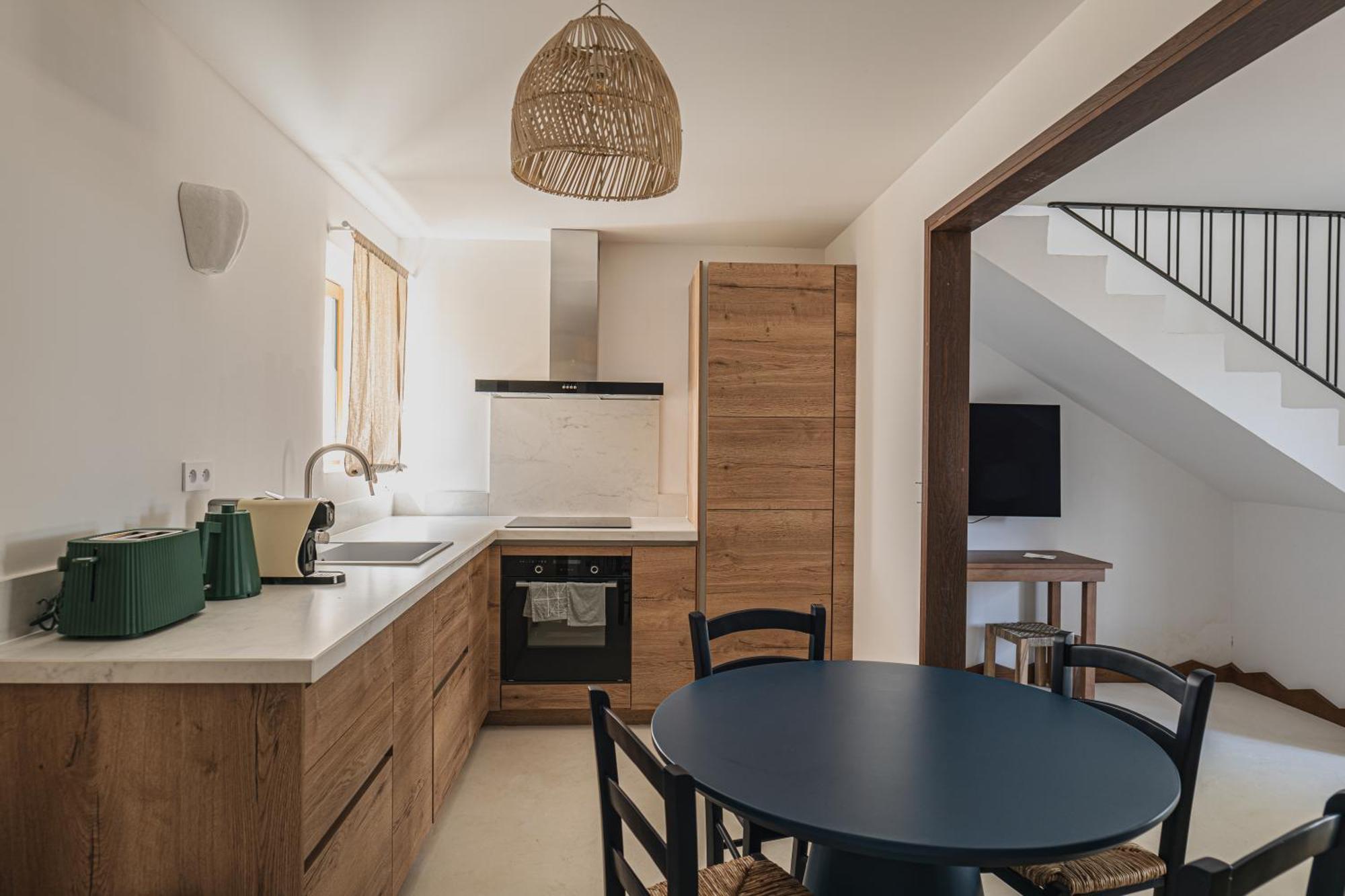 Boutique Hotel Responsable Et Restaurant Basgi Basgi Сен-Флоран Екстериор снимка